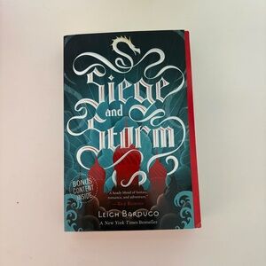 Siege and Storm Leigh Bardugo OOP